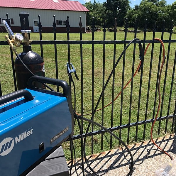 repair-metal-gate metal-gate-fence-repair | miller-mobile-welding