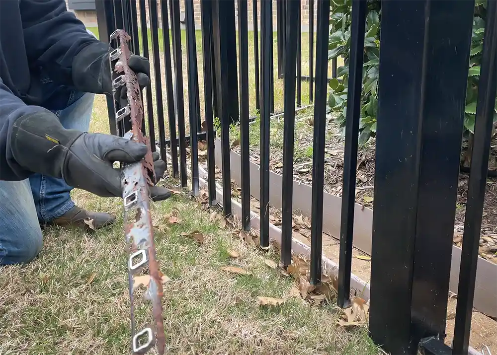 repair iron fence repair Frisco